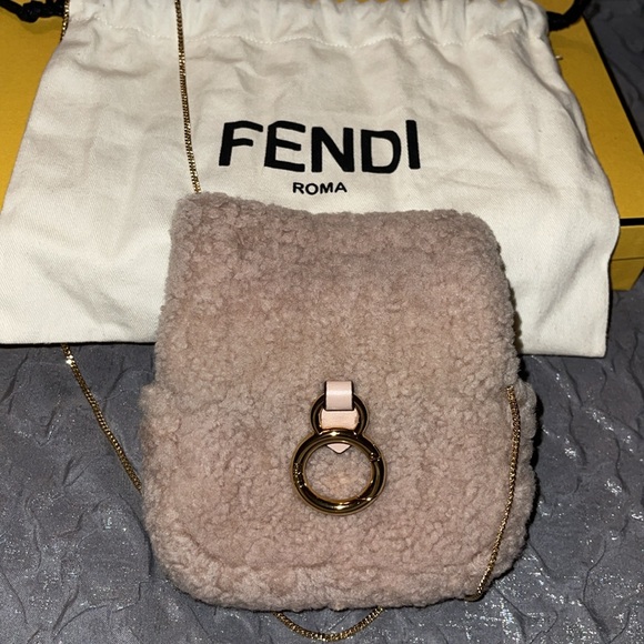 Preloved Fendi Nano baguette shearling leather charm crossbody - Picture 5 of 10